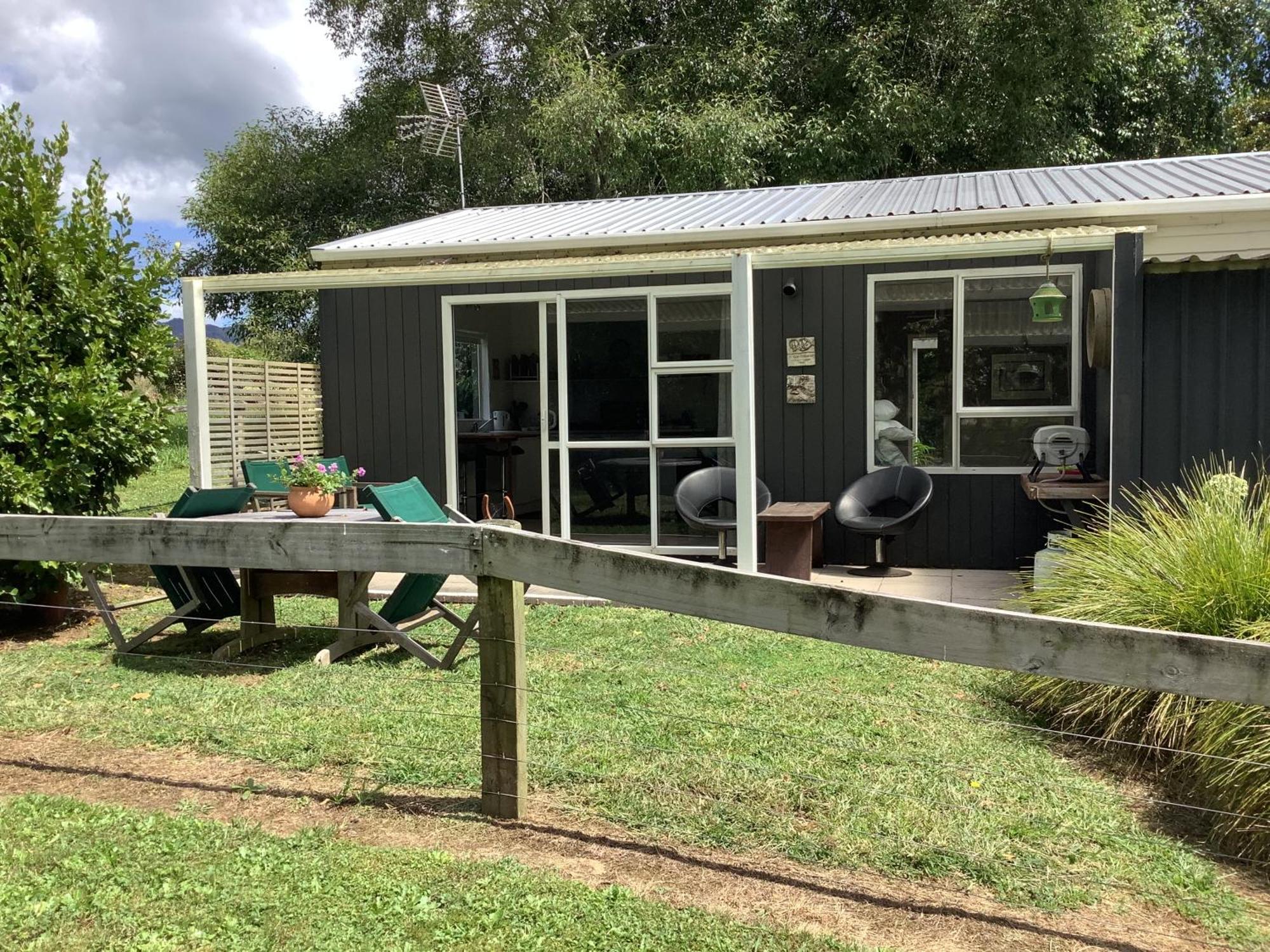 Apartment Wood Pigeon Pet Friendly Free Breakfast Hauraki Rail Trail 2kms