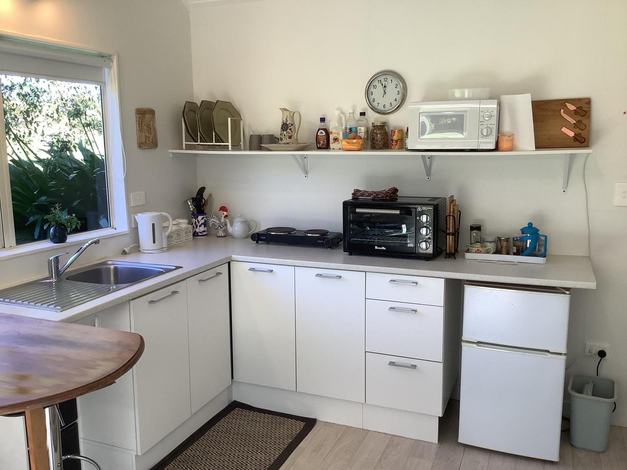 Apartment Wood Pigeon Pet Friendly Free Breakfast Hauraki Rail Trail 2kms Waikino