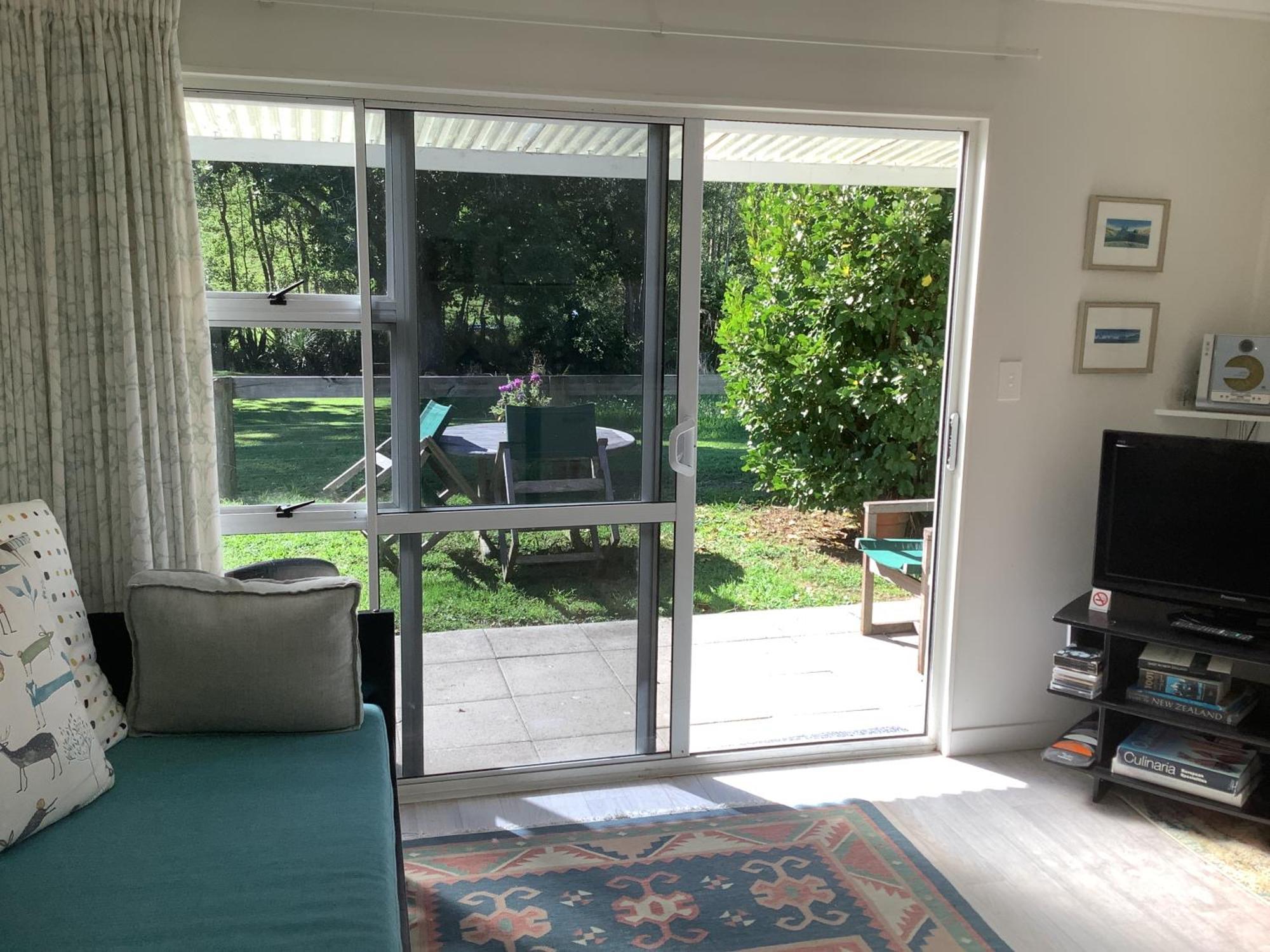 Apartment Wood Pigeon Pet Friendly Free Breakfast Hauraki Rail Trail 2kms