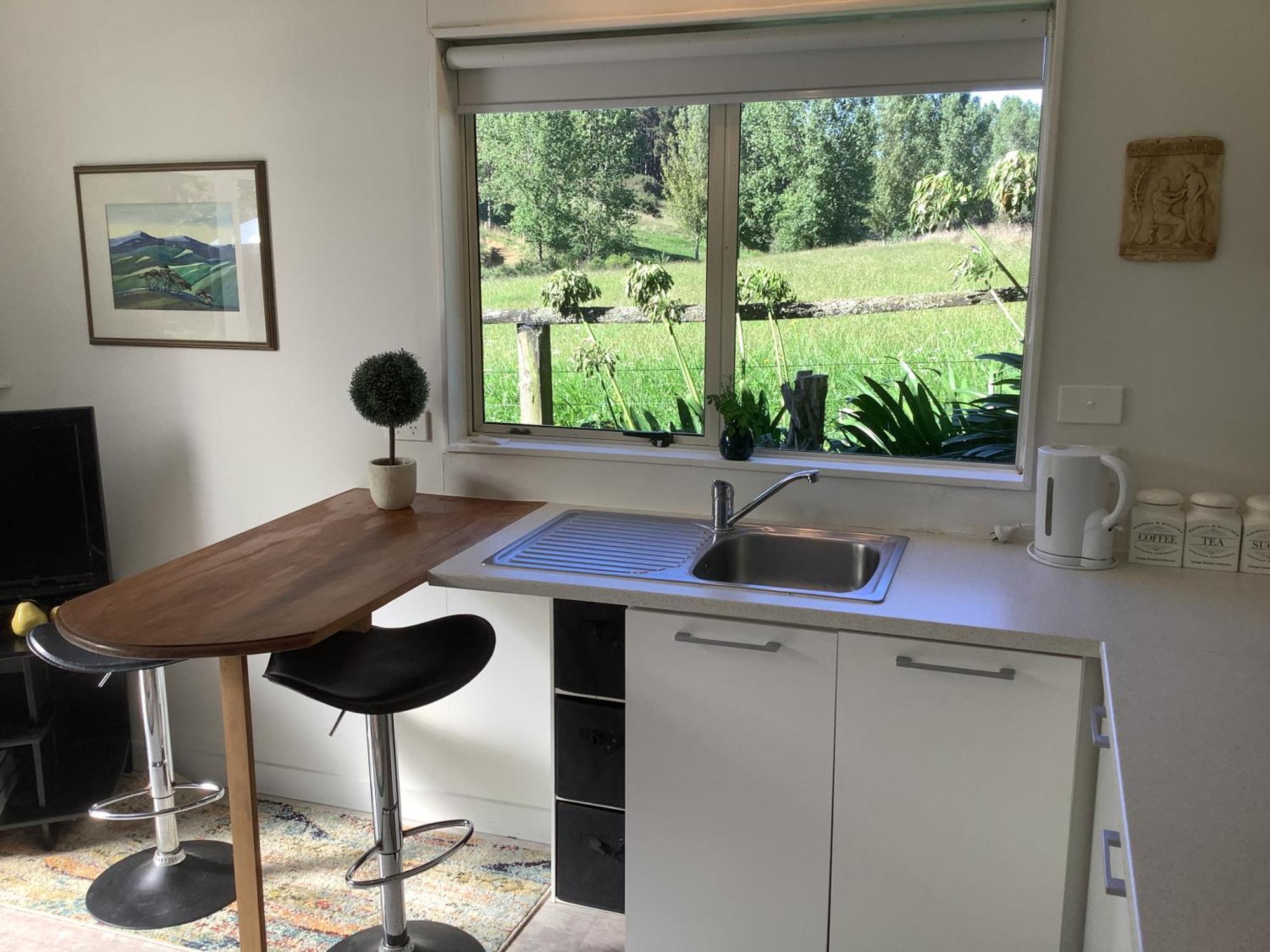 Apartment Wood Pigeon Pet Friendly Free Breakfast Hauraki Rail Trail 2kms *